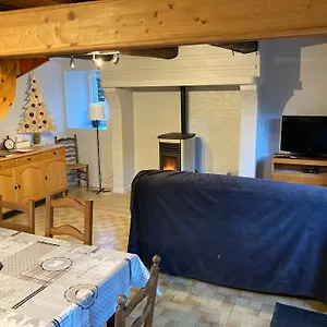 Chez Elise Et Jean Yves , Job France